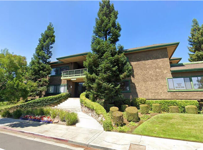 Los Gatos California dental office entrance