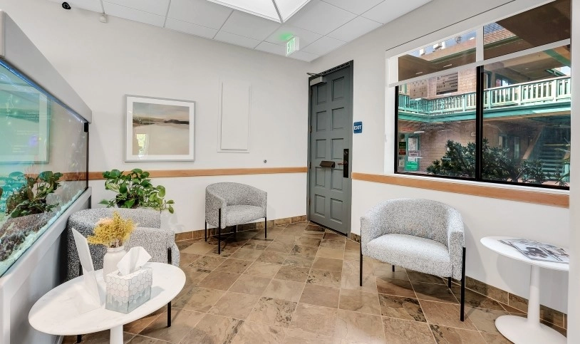 Los Gatos dental waiting room